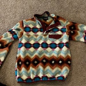 Patagonia pullover. Very gently used. Great layering jacket.